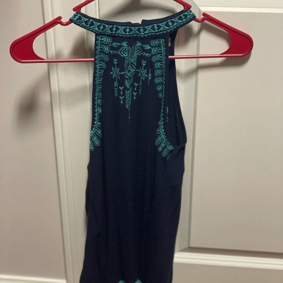 Taylor & Sage Tank - Picture 3 of 4